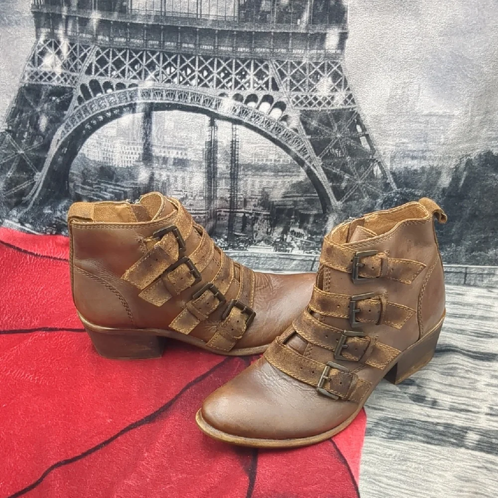 Roan by Bed Stu distressed leather